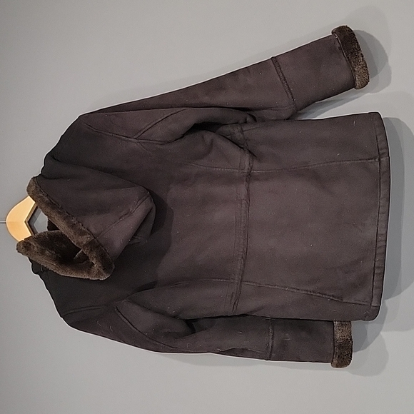 women winter jacket - Picture 2 of 3